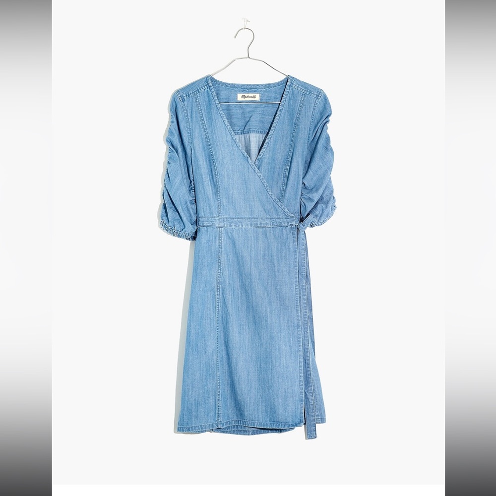 Madewell Petite Denim Shirred-Sleeve Wrap Dress in Elsworth Wash Size SP - Picture 1 of 6